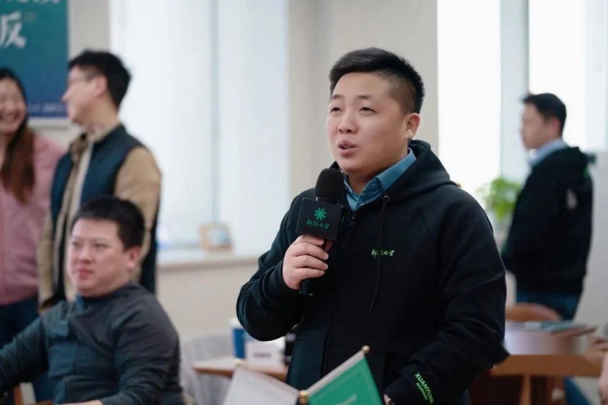 他说中国汽车大模型公司将成全球第一