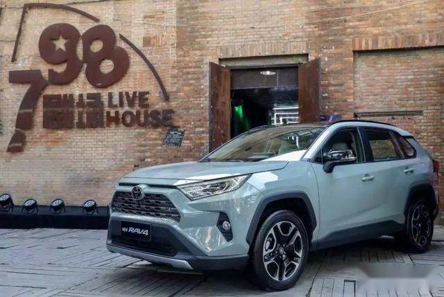 TNGA-K架构下，观配置升级，全新RAV4荣放的自我进化