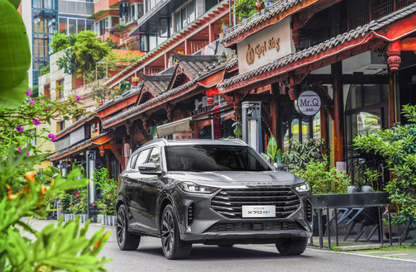 捷途X70系双车上市见证50个月60万辆“捷途速度”！