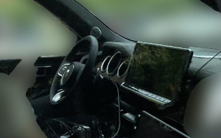 这才是真正的越野车！坦克700即将量产，比路虎卫士气派，要火？