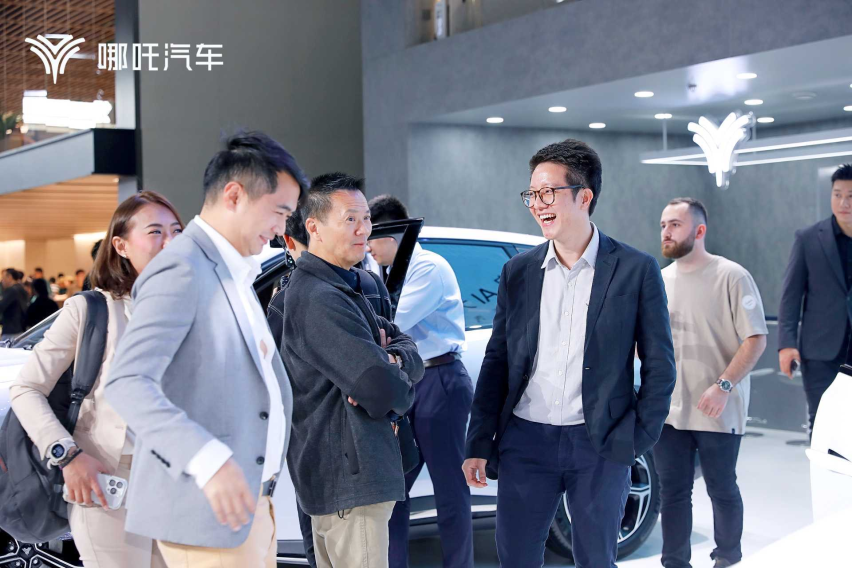 “乾坤圈”首上车哪吒L，将于6月通过OTA实现