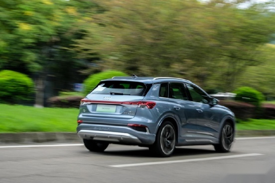 奥迪Q4 e-tron，会传递态度的纯电SUV