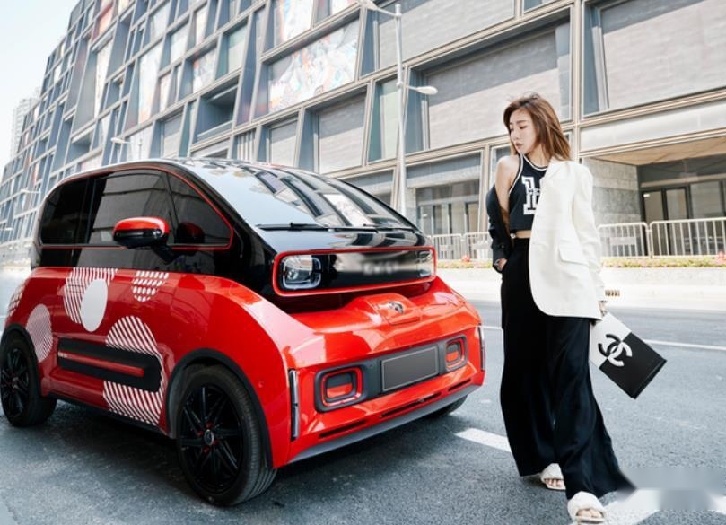 官宣改名KiWi EV 新宝骏E300车展将亮相