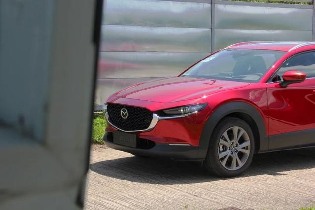 试驾Mazda CX-30，体验“人马一体”的驾控乐趣