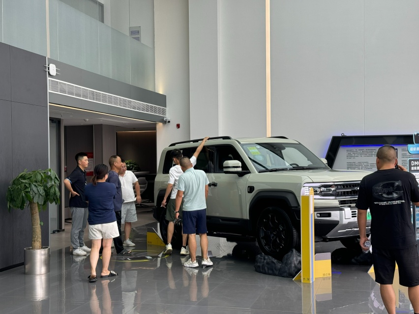 谁说鱼和熊掌不可兼得？方程豹品牌换新，豹5热卖风暴席卷而来