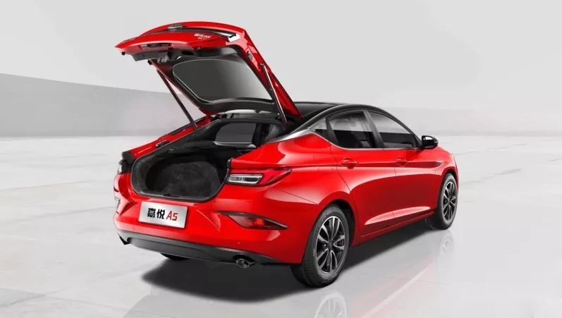售价8.48-11.58万，不挂大众标的大众车，嘉悦A5将成