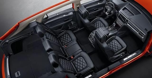 轴距接近3米的中大型豪华运动SUV