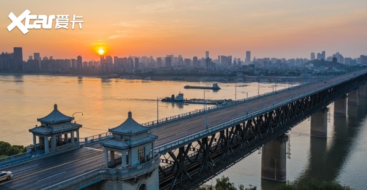 开君威到武汉,君威还是那个君威,武汉还是那个武汉-爱卡汽车爱咖号