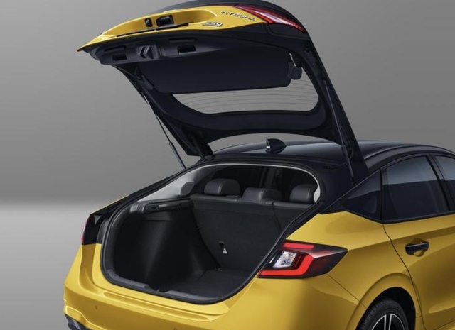 TA，不只是三厢变两厢”|动力试驾·广汽本田型格HATCHBACK