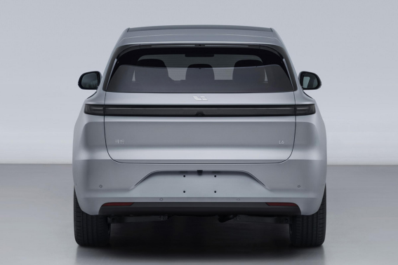 理想L6实拍图曝光，定位中型五座SUV，预计售价在30万以内