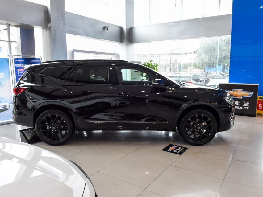 2.0T+9AT，车长近5米，开拓者上市售25.99万起