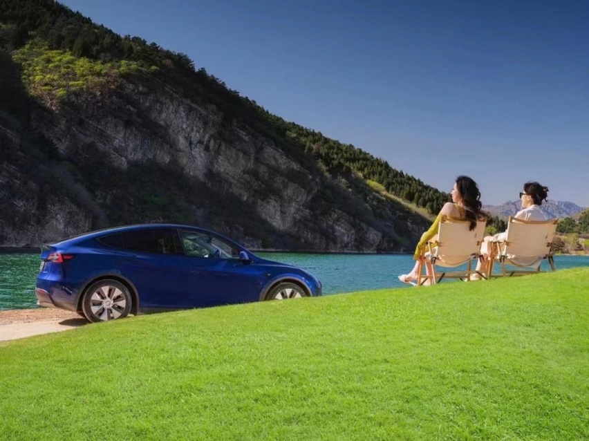 双节假期还可以来这打卡 高颜值的特斯拉 Model 3 焕新版登陆长春