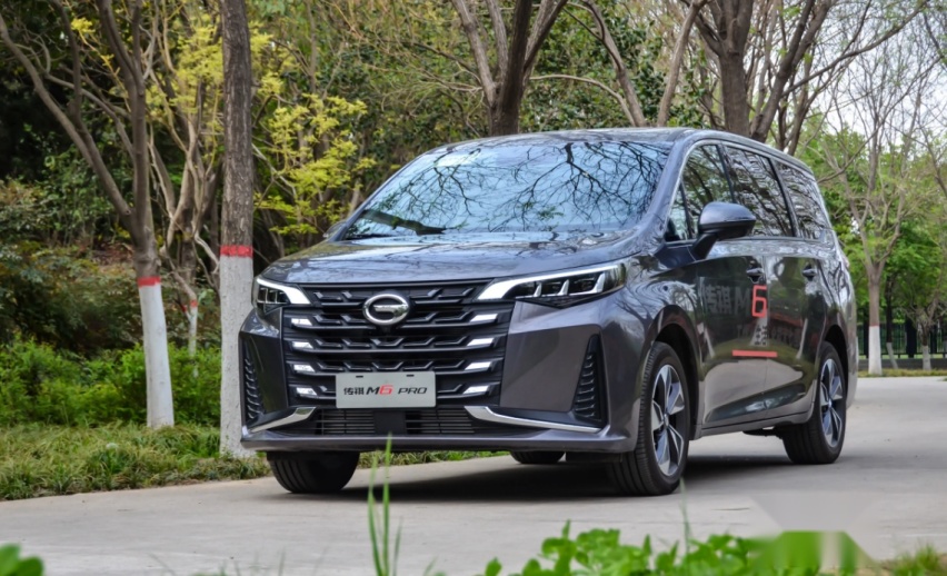 6月最好卖的“十大MPV”：丰田赛那挤进前三，大通G50逆袭成功？