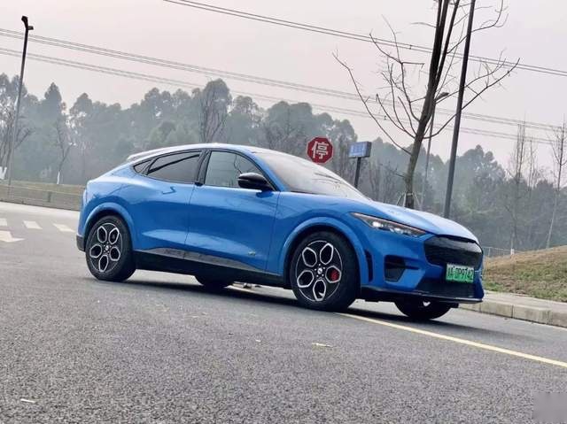 体验Mustang Mach-E：这匹“电马”有点野，喜欢驾驶别错过