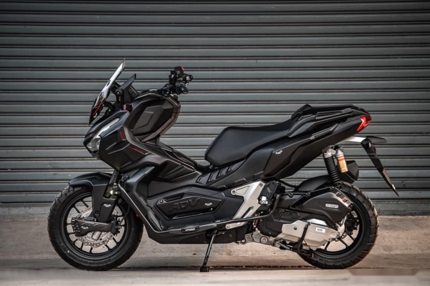 又一部漫威风格摩托 本田ADV150蝙蝠侠定制版亮相