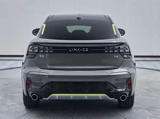 提供1.5T/2.0T高低功率三个版本，领克05申报图曝光！