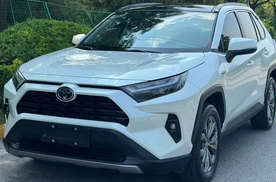 适合过日子的车长啥样？2026款RAV4，把家庭需求刻进了骨子里