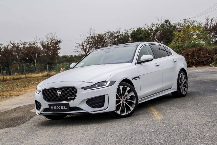 新款英菲尼迪Q50L、捷豹XEL上市，在当下还值得购买吗？