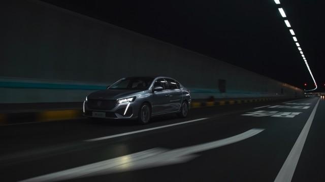 试驾标致新408：11万就能买到1.6T+6AT，这套动力够好开么？