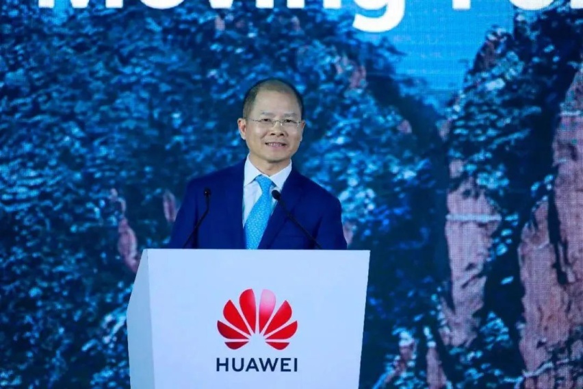 华为终于“造车”，特斯拉最大的对手来了！