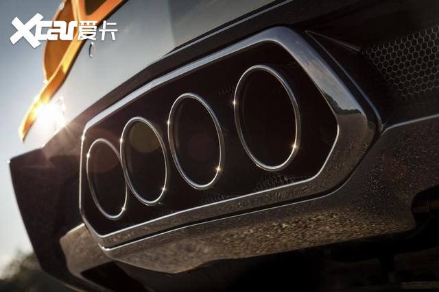 末代自吸超跑科尔维特Z06，搭载史上最强5.5L V8