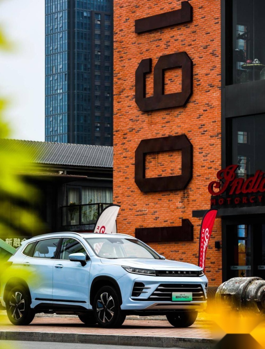 双擎动力+全系8155，星途全新一代追风/PHEV10.99万元起上市