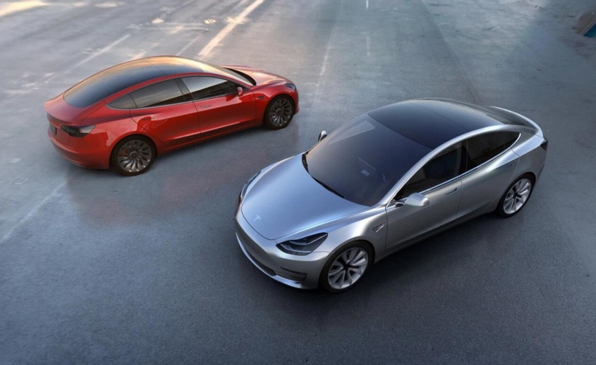 从会说话开到牙掉光？Model3开8万公里电池损耗2%，能开160万公
