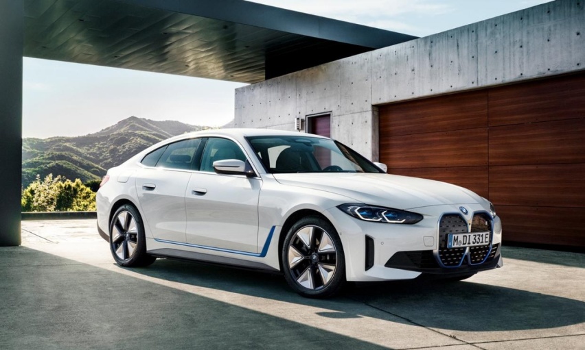 2023款宝马i4 eDrive35，宝马入门电动轿跑，罕见的励磁同步