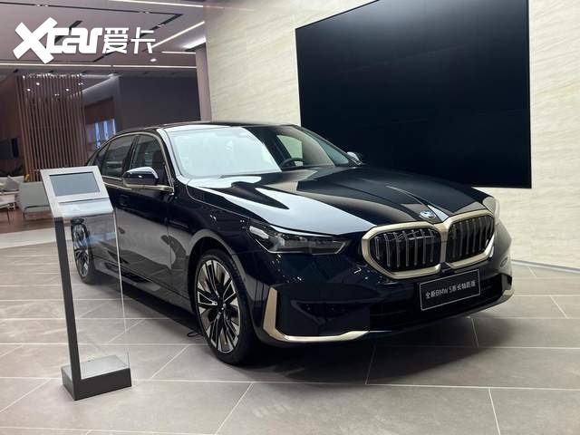28万就能提宝马5系,豪华品牌不香了?现在入手是捡漏还是踩坑?
