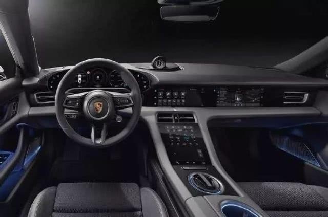 零百3.6秒奥迪史上最强瓦罐，又快又环保，保时捷首款纯电动车