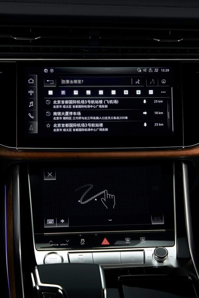 全能旗舰SUV的标杆魅力,选奥迪Q7这几个理由足够