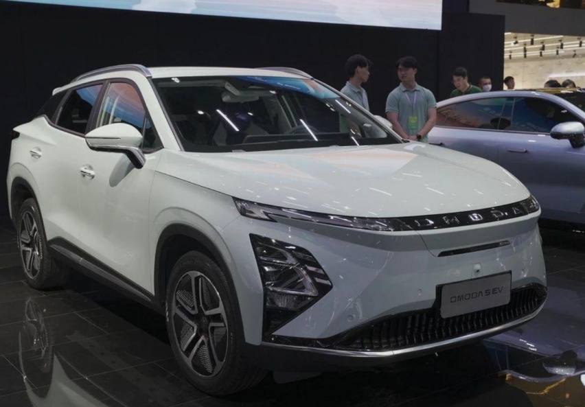 欧萌达纯电版！奇瑞新SUV曝光，续航超550km，元PLUS不香了？
