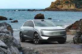 德系驾控遇见千年榕城 深度试驾“智慧性能旗舰SUV”奥迪E7X