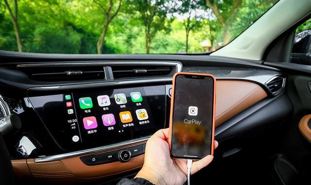 试驾测评：百年品牌的首款紧凑型SUV，迟来的总是最好的？
