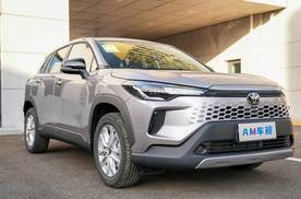 探店全新卡罗拉锐放：9.68万起合资家用SUV，稳坐爆款宝座