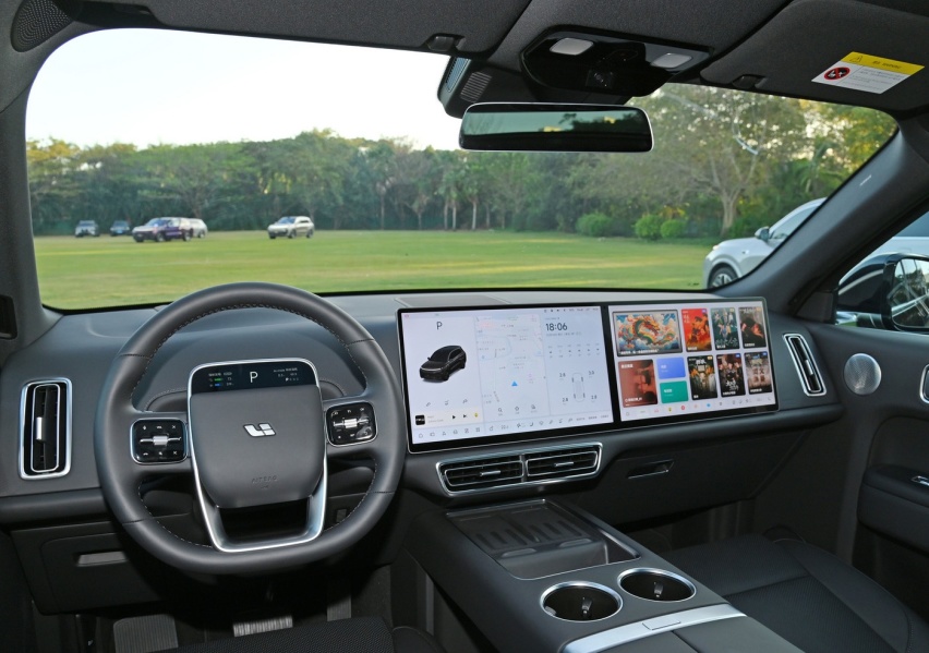 CarPlay越来越强，为啥用的车却越来越少？车企的账算得很明白