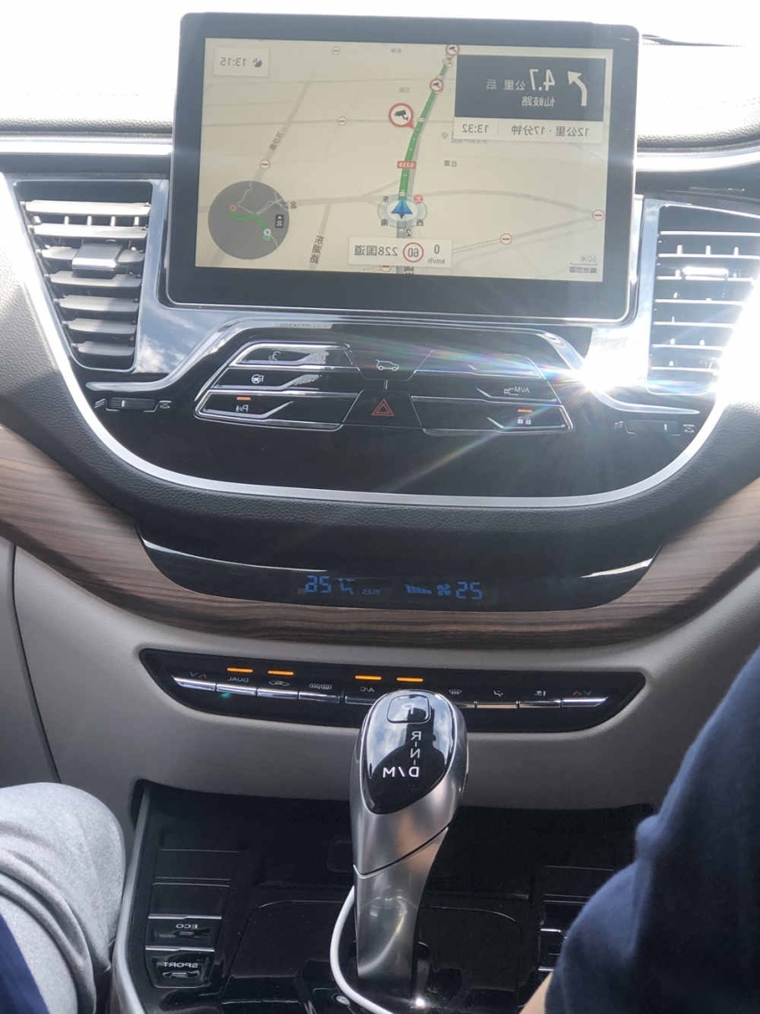 千里寻车 双屏互联的4.75米DX7 到底值不值