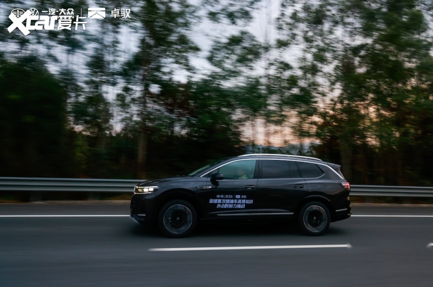 一汽-大众携手卓驭科技 全球首次燃油车高速NOA24小时耐力挑战成功