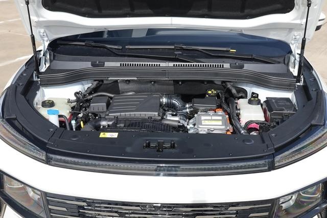 江淮QX PHEV献礼版上市，降价4万元，售价8.99万元