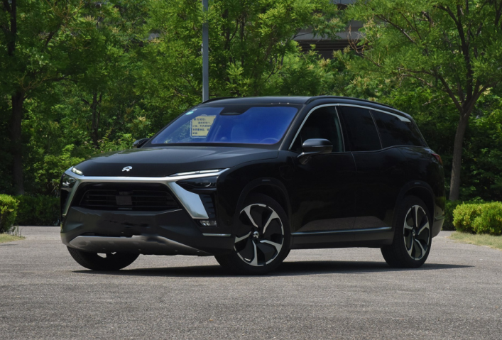 蔚来ES8与特斯拉Model X，谁才能担负起电动SUV的未
