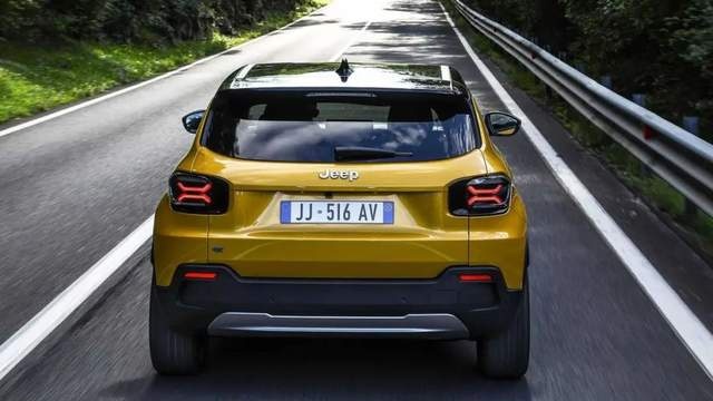【e汽车】Jeep推出旗下最小SUV--AVENGER
