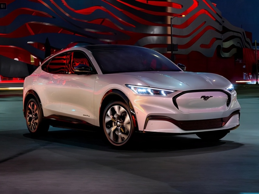 26.5万起售！福特Mustang Mach-E挑战Model Y，胜算几何？
