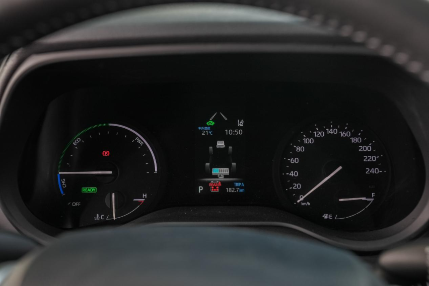 30万买MPV？手把手教你，新岚图梦想家和赛那怎么选