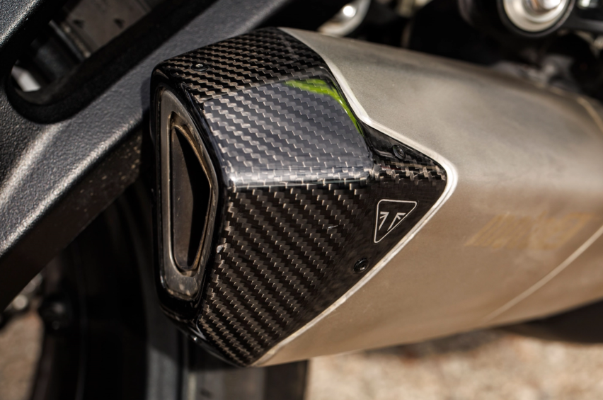 Moto2版本凯旋Street Triple 765详解，配置升级，真