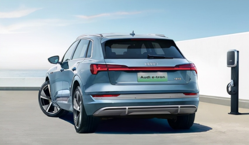 40万级纯电豪华SUV，这三款BBA的代表作，是你的菜吗？