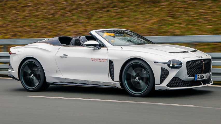 2020 Bentley Bacalar W12发动机下线