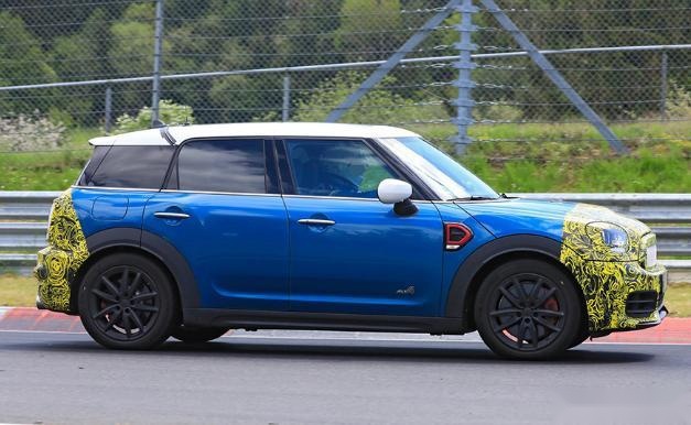 新款MINI COUNTRYMAN谍照