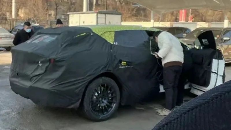 长城第六品牌公开招标，比亚迪海豹再曝谍照…丨今日车闻