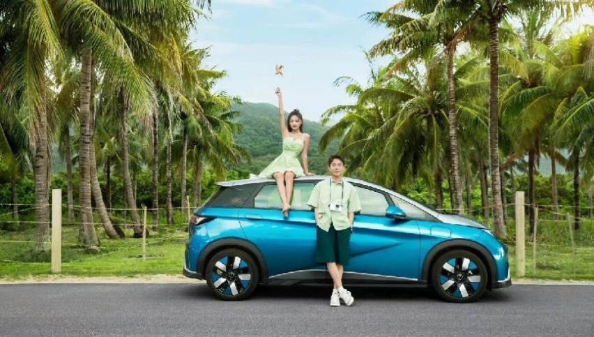 这四款纯电车适合女生开，个个颜值高配置足，5万到25万都有！