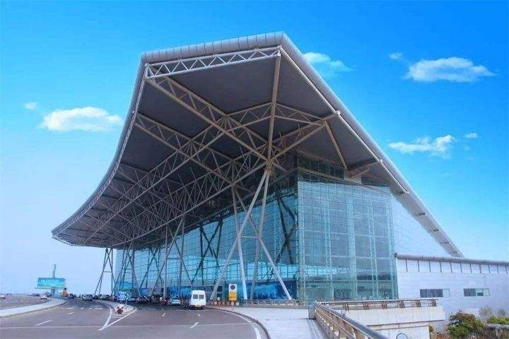 天津滨海机场停车场收费多少钱一天，天津滨海机场省钱停车攻略